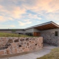 Stone by Design: How Natural Materials Elevate Modern Architecture