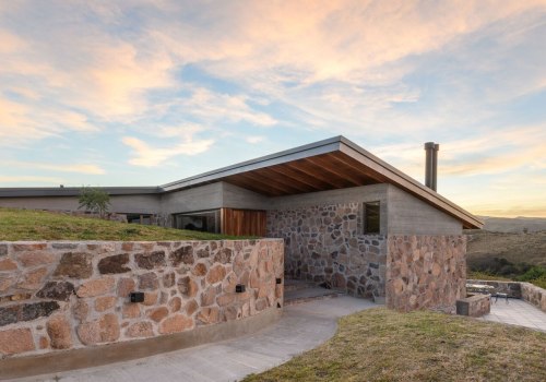 Stone by Design: How Natural Materials Elevate Modern Architecture